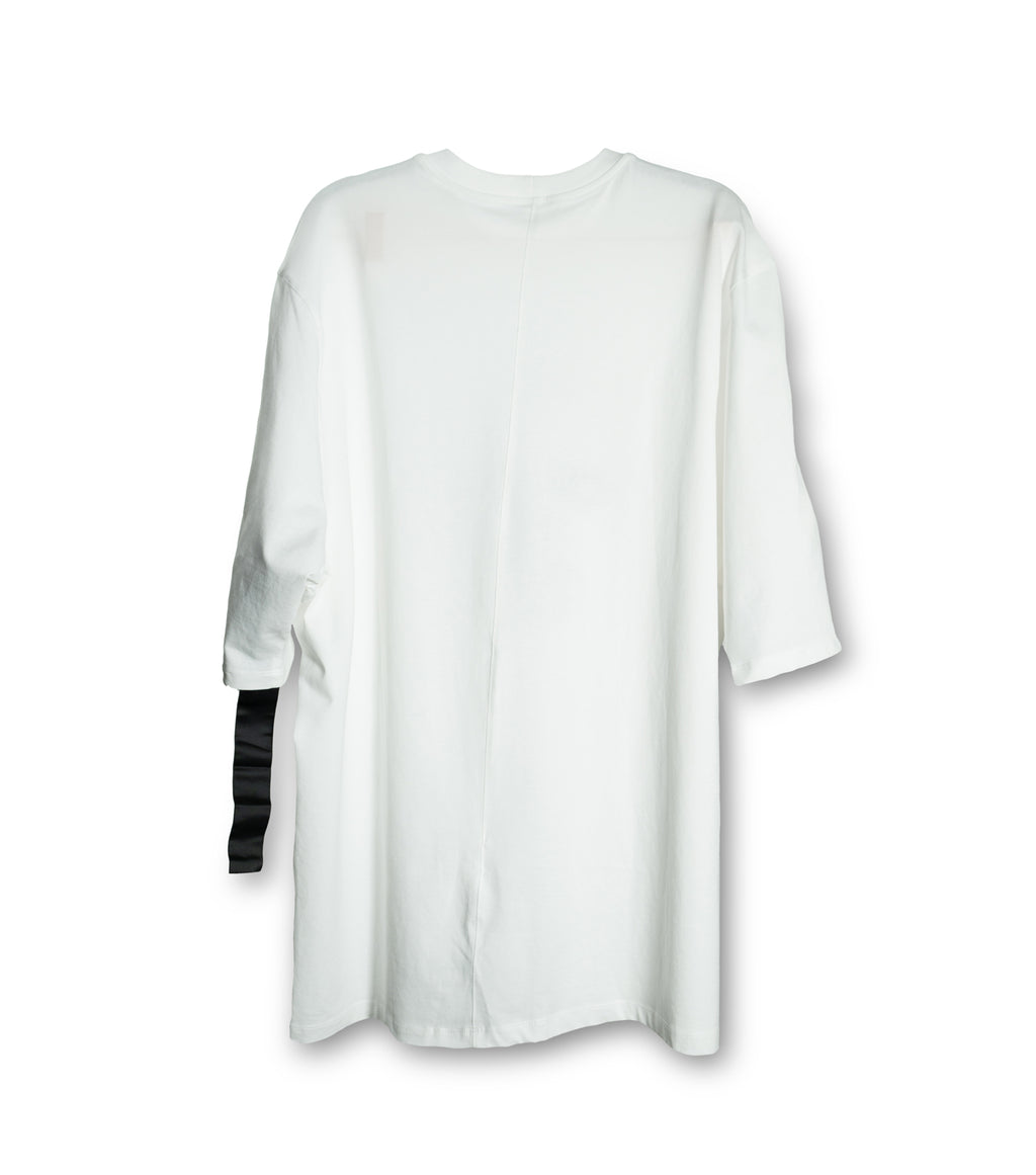 Changing faces T-shirt