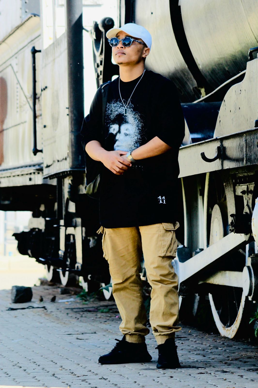 Changing faces T-shirt